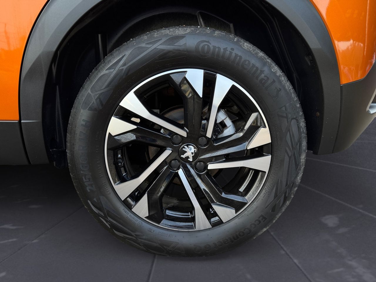 Peugeot 2008 ALLURE PACK PURE TECH 100 CV - Foto 2