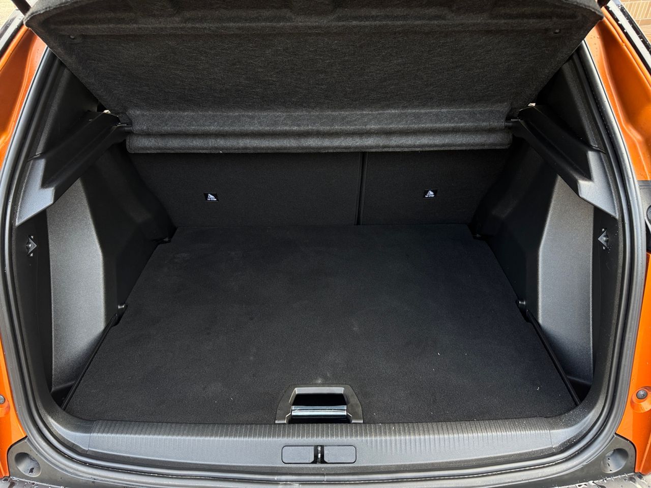Peugeot 2008 ALLURE PACK PURE TECH 100 CV - Foto 2