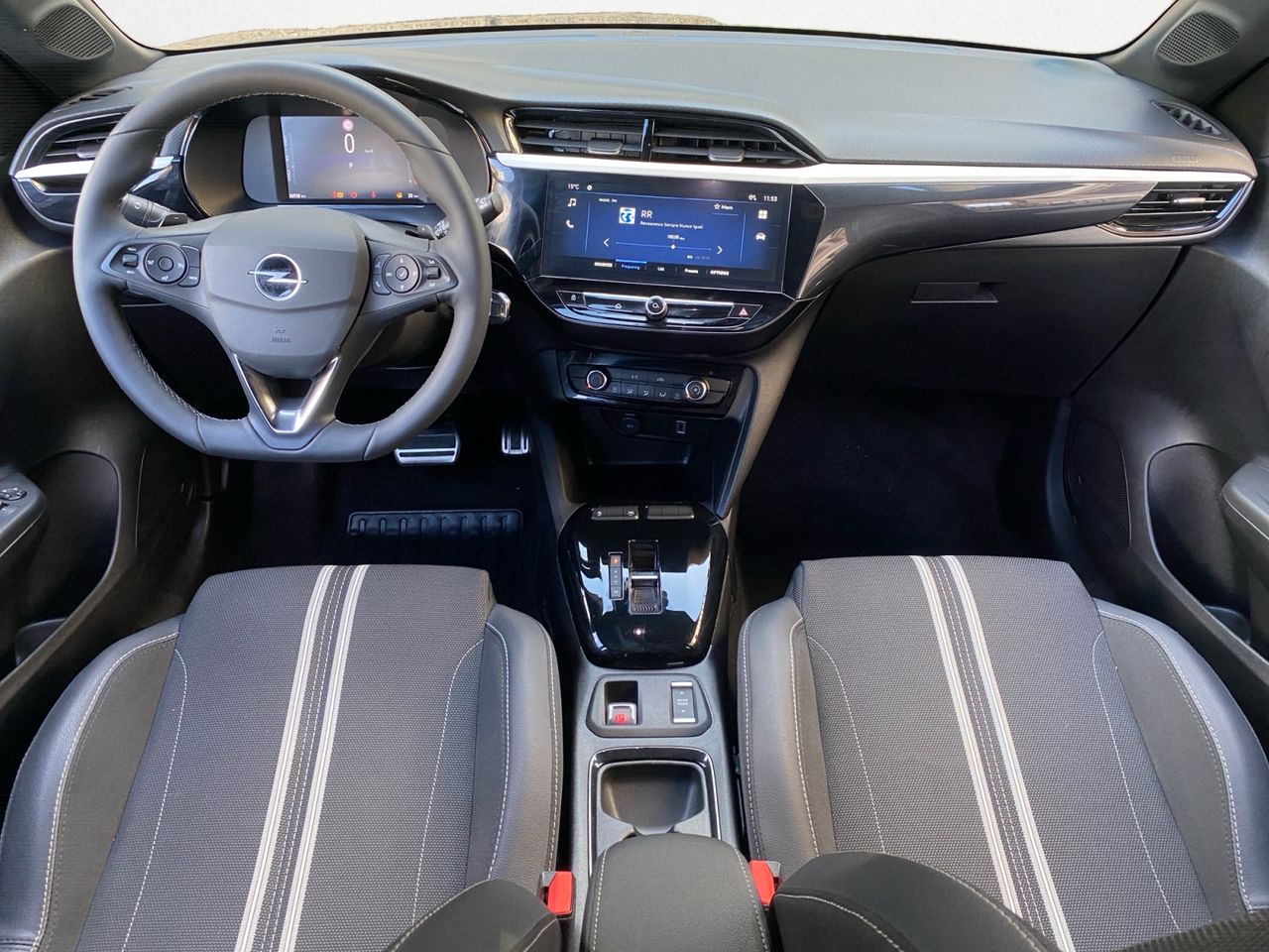 Opel Corsa GS 1.2TXHL HYBRID eDCT6 S/S 110 CV - Foto 2