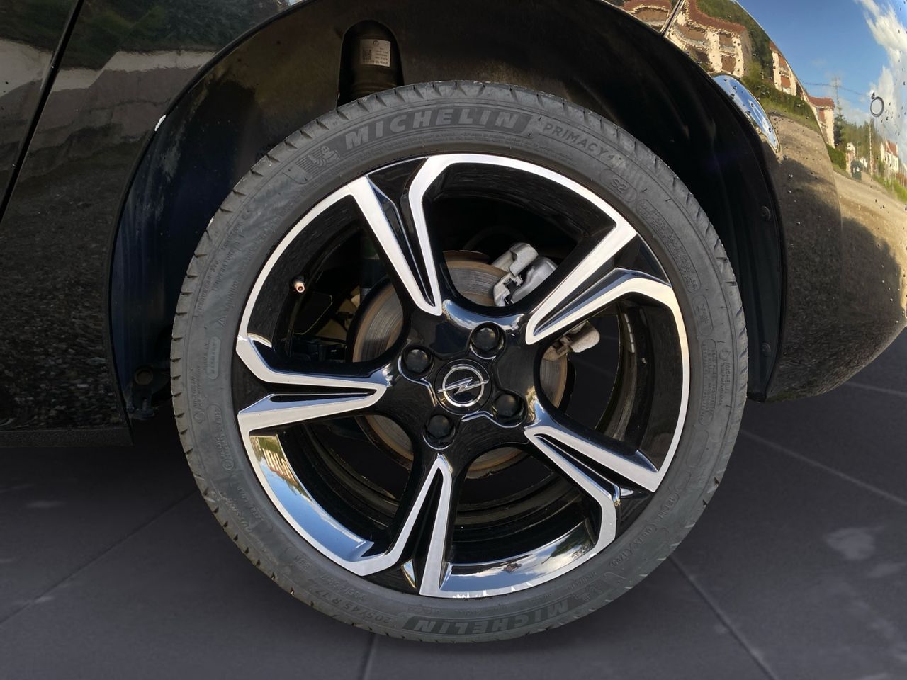 Opel Corsa GS 1.2TXHL HYBRID eDCT6 S/S 110 CV - Foto 2