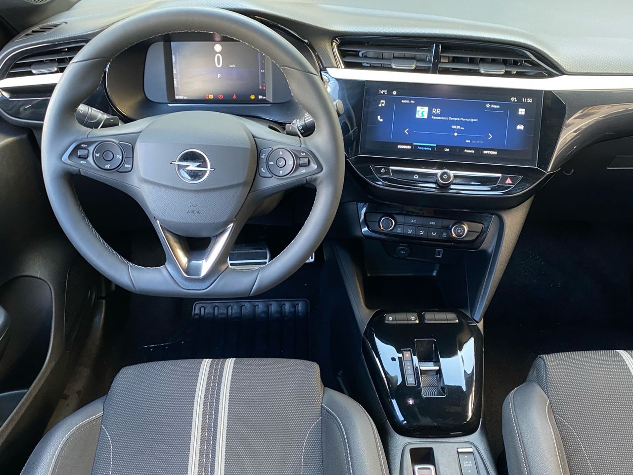 Opel Corsa GS 1.2TXHL HYBRID eDCT6 S/S 110 CV - Foto 2