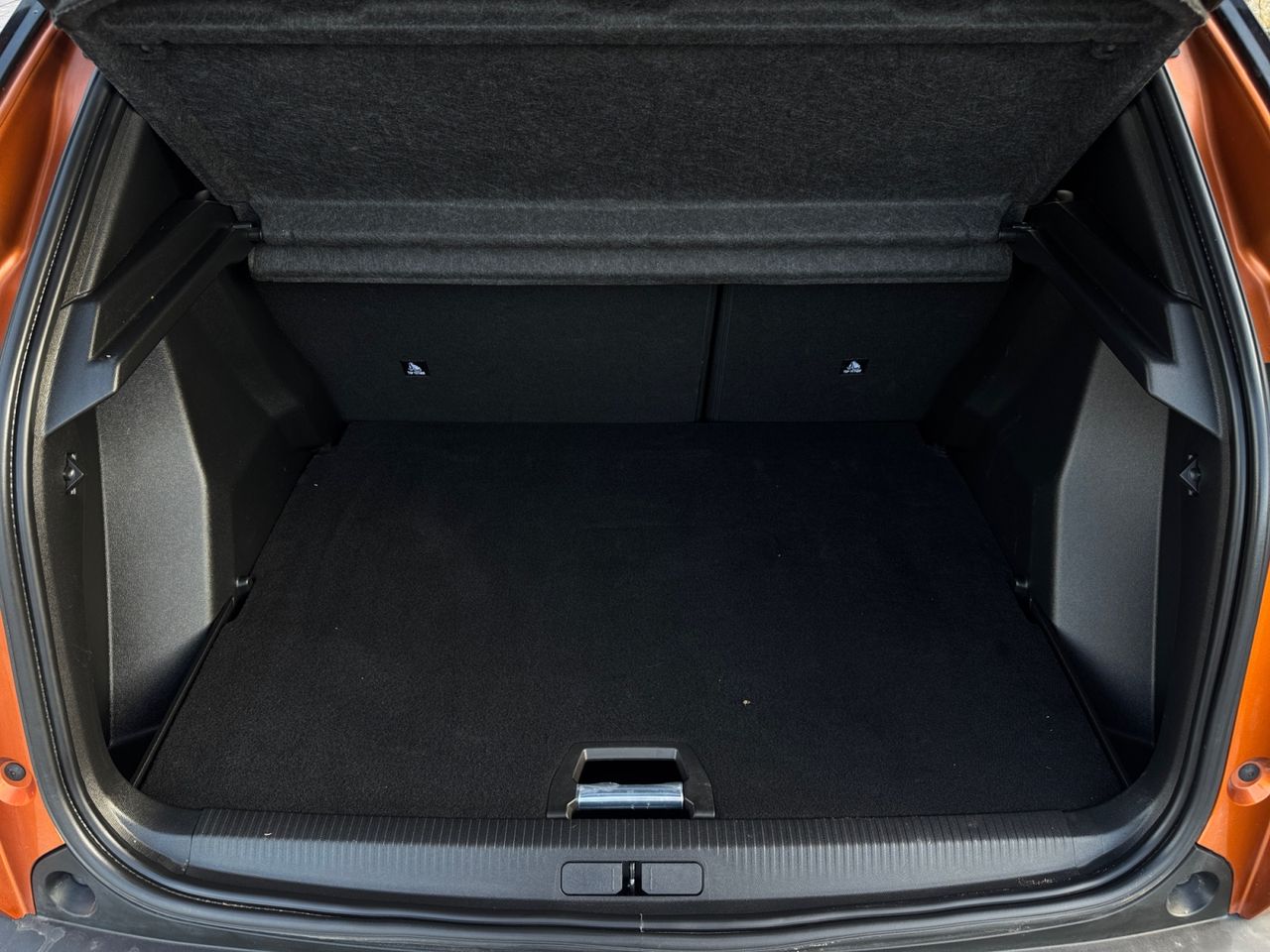 Peugeot 2008 GT PURE TECH 130 CV - Foto 2