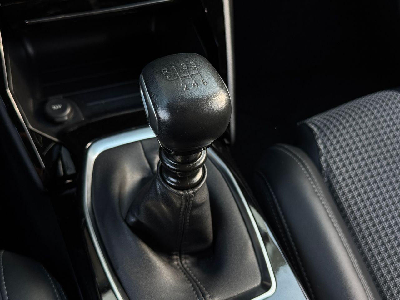 Peugeot 2008 GT PURE TECH 130 CV - Foto 2