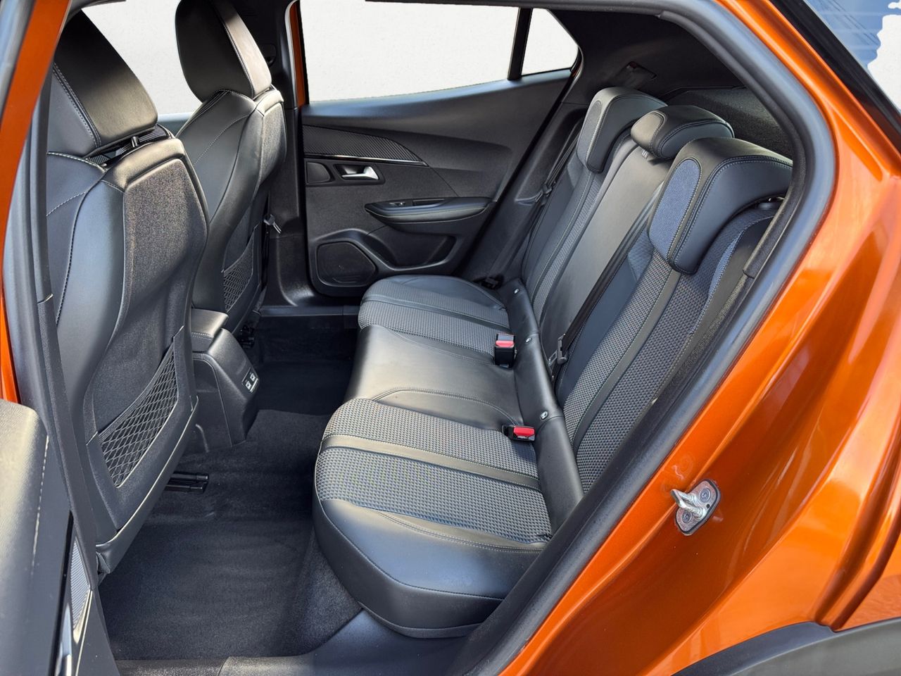 Peugeot 2008 GT PURE TECH 130 CV - Foto 2