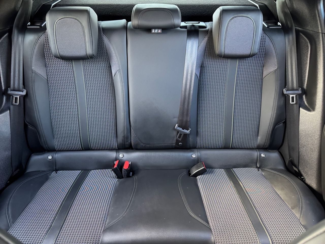 Peugeot 2008 GT PURE TECH 130 CV - Foto 2