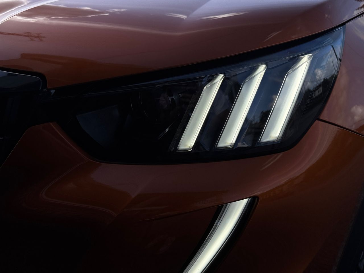 Peugeot 2008 GT PURE TECH 130 CV - Foto 2