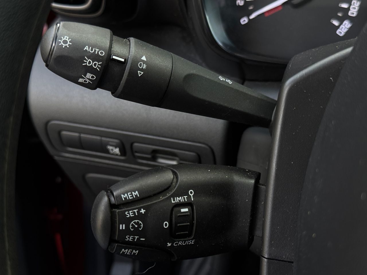 Citroën C3 Aircross PURE TECH 110 CV LIVE PACK - Foto 2