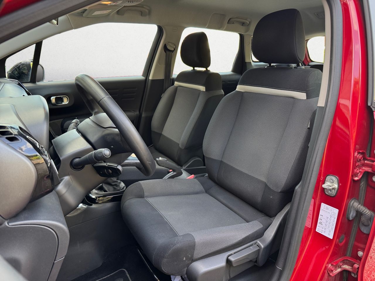 Citroën C3 Aircross PURE TECH 110 CV LIVE PACK - Foto 2
