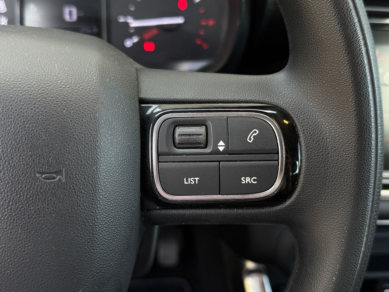 Citroën C3 Aircross PURE TECH 110 CV LIVE PACK - Foto 2