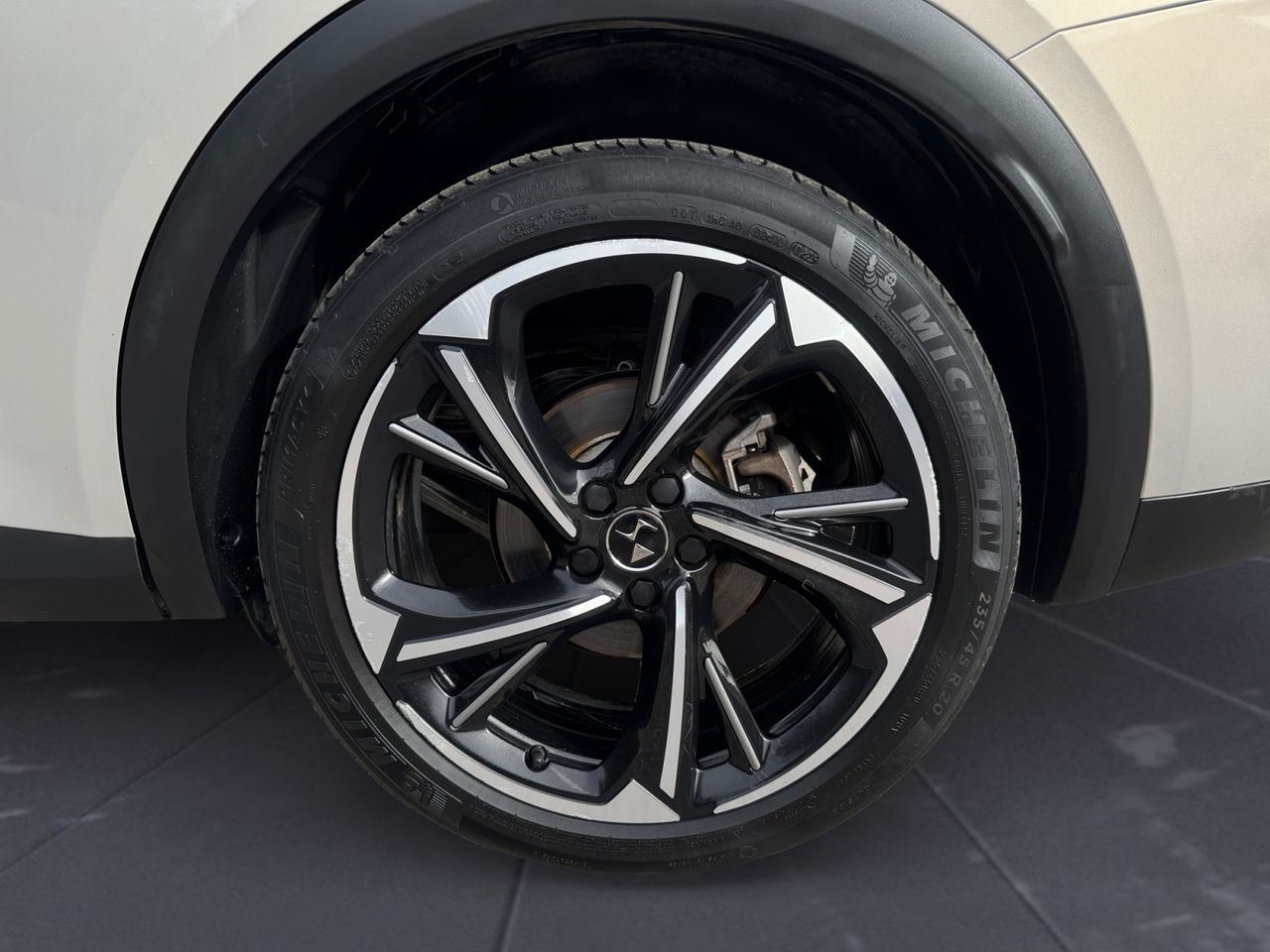 DS DS 7 Crossback E TENSE 300 4X4 LOUVRE - Foto 2
