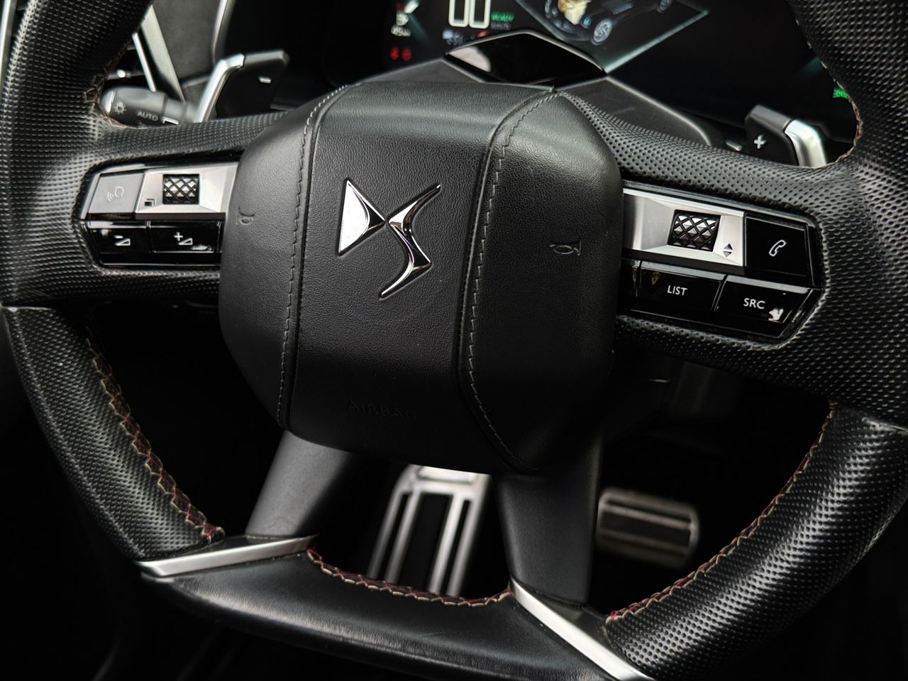 DS DS 7 Crossback E TENSE 300 4X4 PERFORMANCE LINE - Foto 2