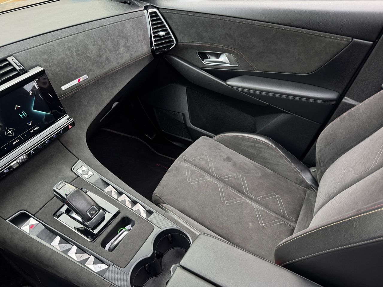 DS DS 7 Crossback E TENSE 225 PERFORMANCE LINE - Foto 2