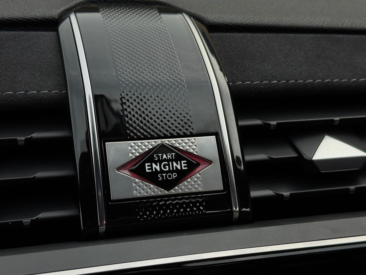 DS DS 7 Crossback E TENSE 225 PERFORMANCE LINE - Foto 2