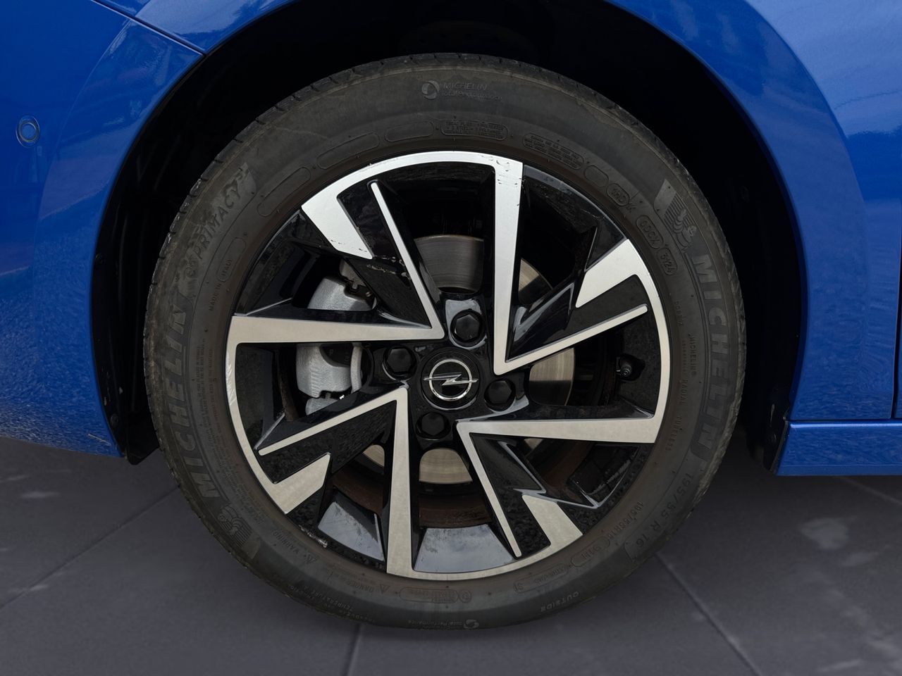Opel Corsa GS 1.2T XHL HYBRID eDCT6 S/S 100 CV - Foto 2