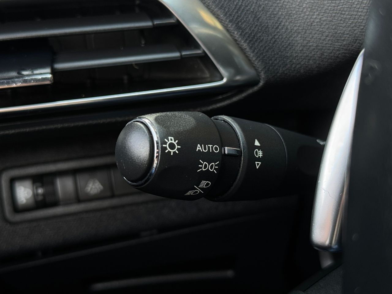 Peugeot 3008 Hybrid ALLURE PACK HYBRID 225 EAT8 - Foto 2