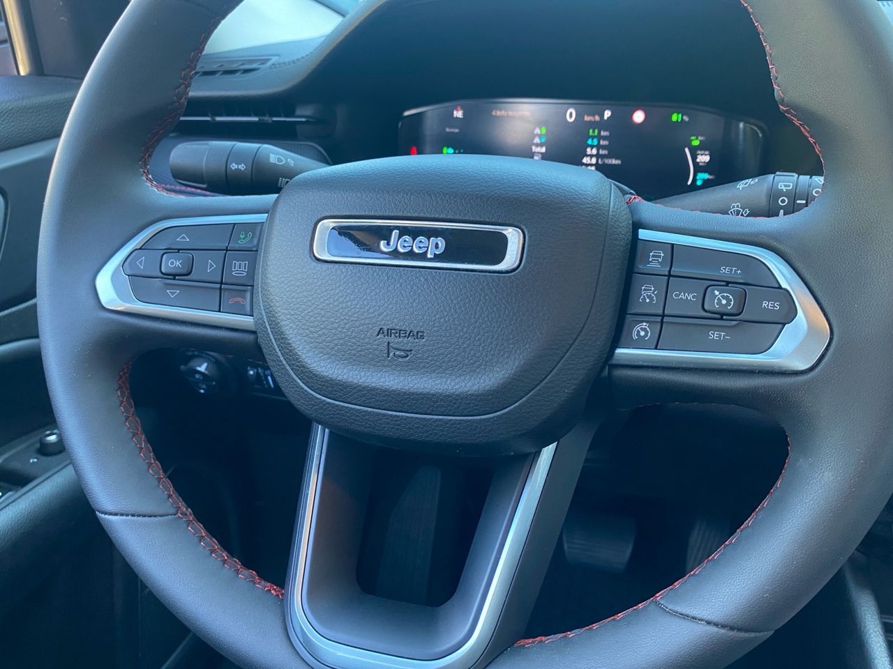 Jeep Compass 4XE 1.3 PHEV TZAIHAWK AT AWD 240 CV - Foto 2