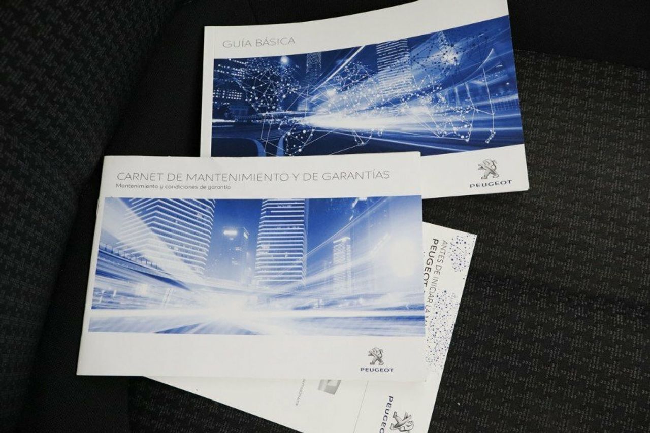 Peugeot 308 1.5 Bluehdi Style 100cv - foto 19