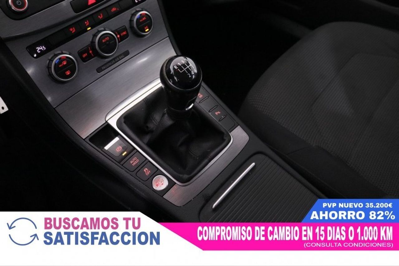 Volkswagen Passat 2.0 Tdi Variant Highline 140cv - foto 17