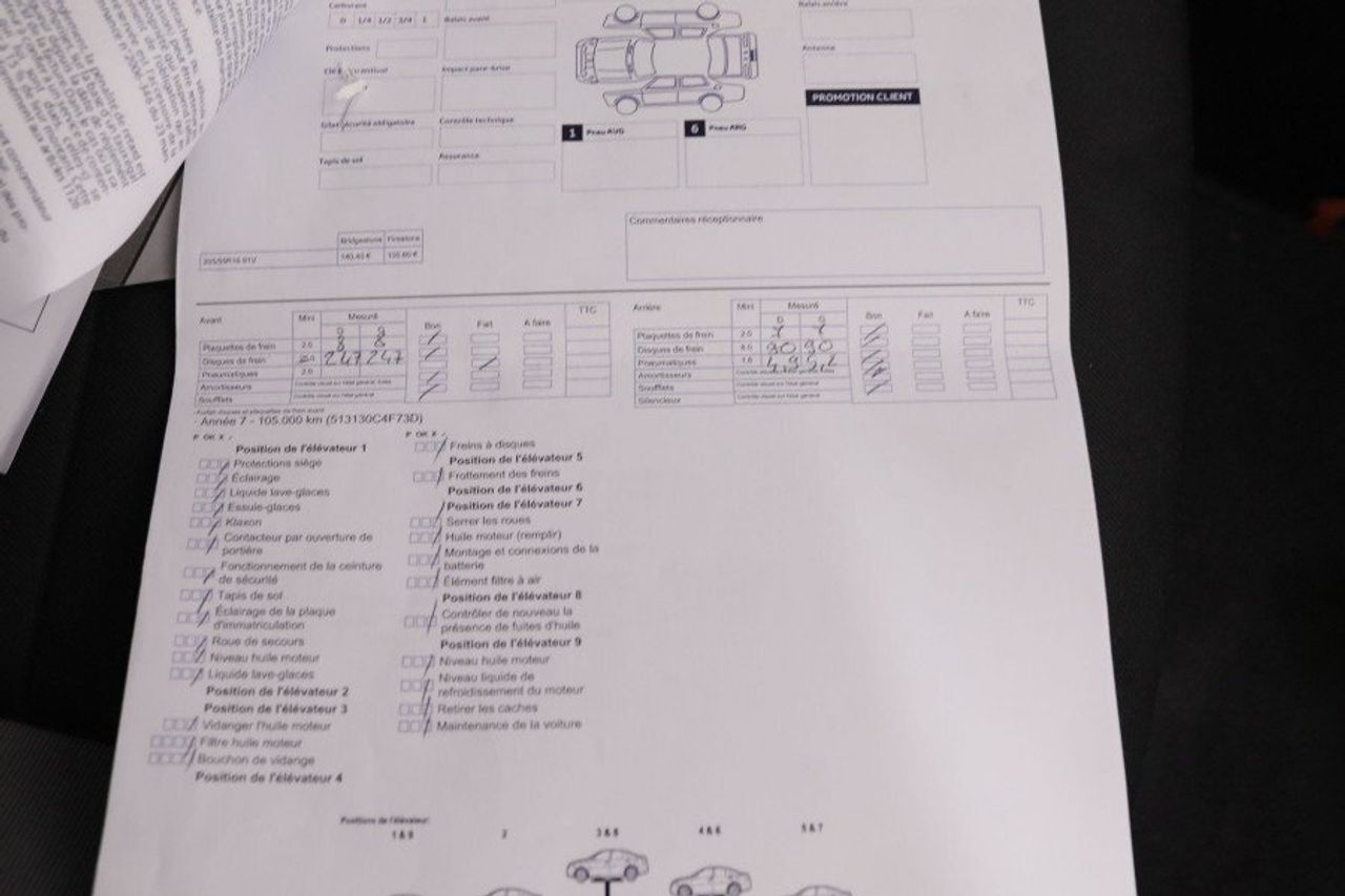 Toyota Auris 1.8 Hybrid Active Auto 136cv - foto 23