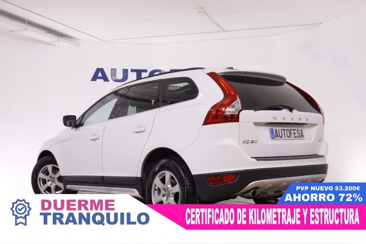 Volvo Xc60 2.5 Momentum Awd Auto 205cv - foto 4