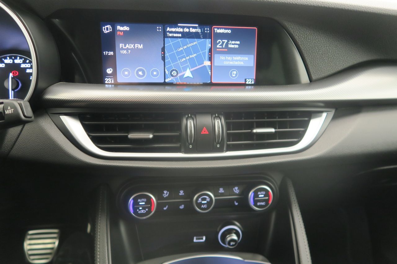 Alfa Romeo Stelvio VELOCE 2.2 D TURBO 210 CV AUTO 4WD 5P - foto 12