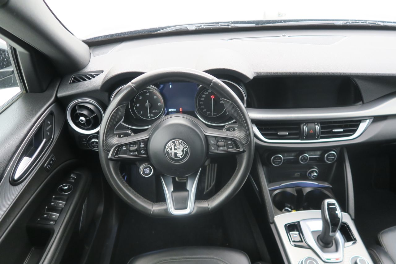 Alfa Romeo Stelvio VELOCE 2.2 D TURBO 210 CV AUTO 4WD 5P - foto 15