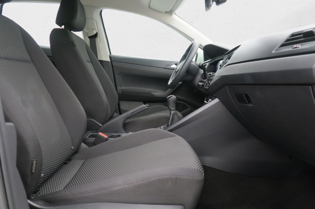 Volkswagen Taigo LIFE 1.0 TSI 95 CV 5P - foto 17