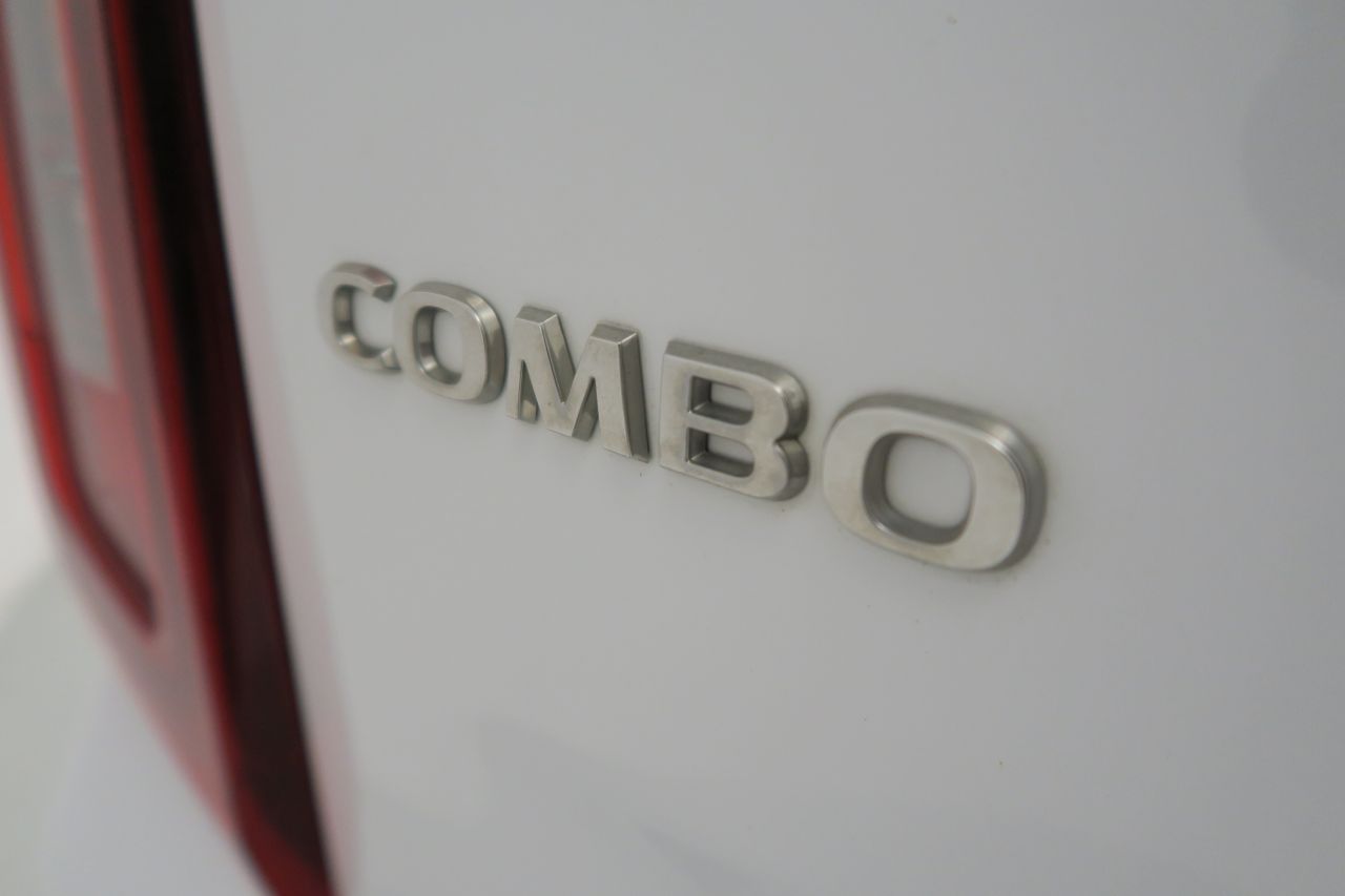 Opel Combo Cargo LIFE BUSINESS EDITION PLUS 1.5 TD 102 CV 5P - foto 24