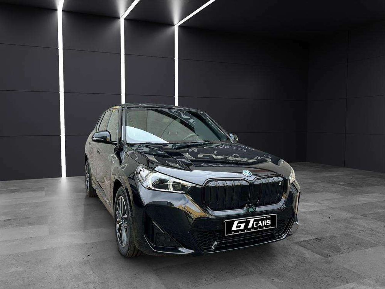 Foto bmw ix1 2023 /
