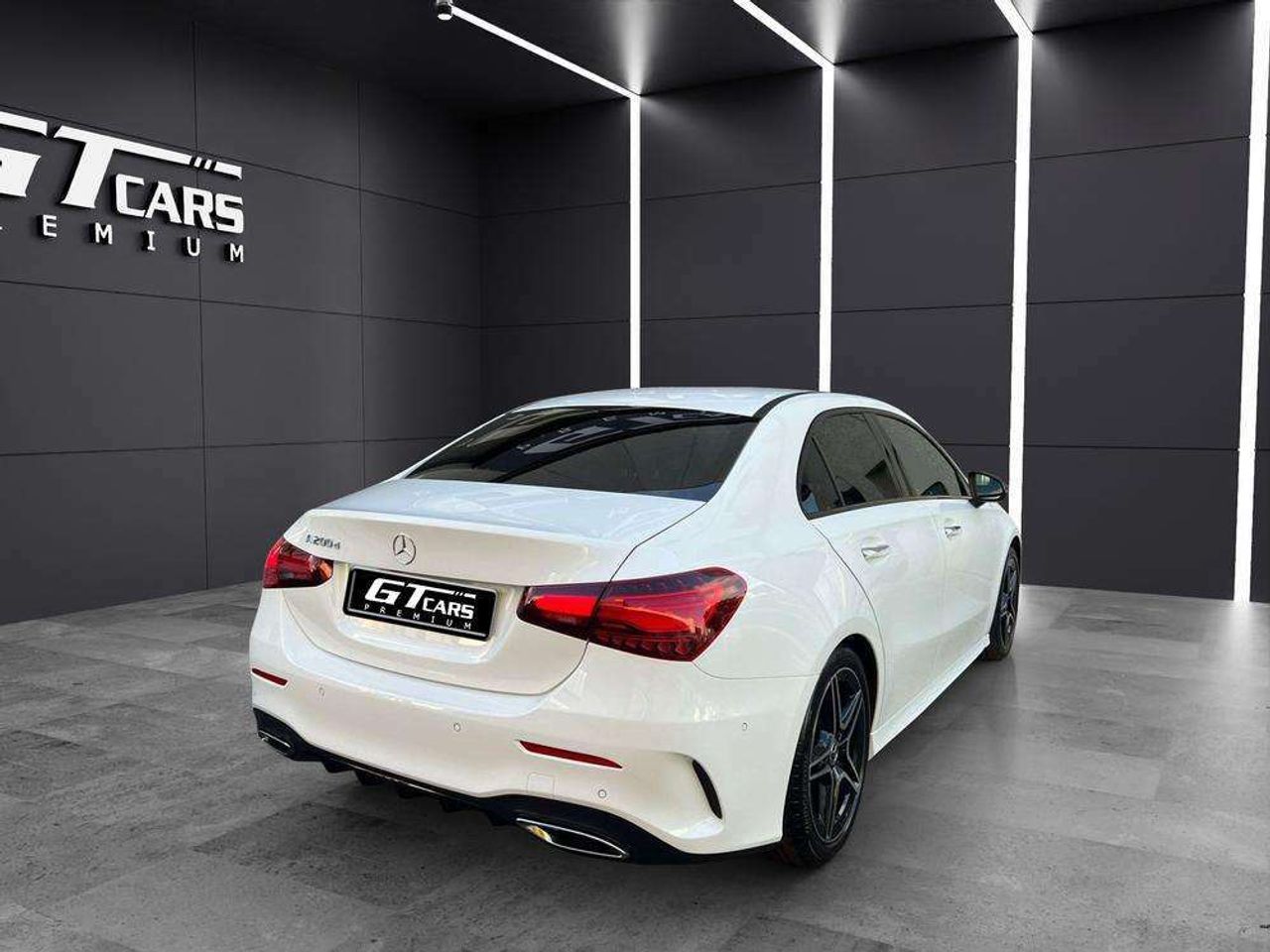 mercedes clase a 2023 / foto grande (3)