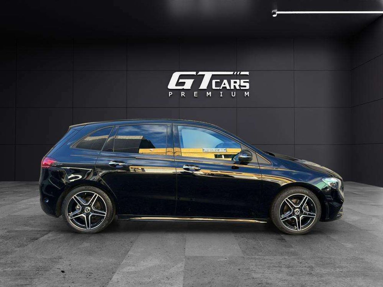 mercedes clase b 2023 / foto grande (3)
