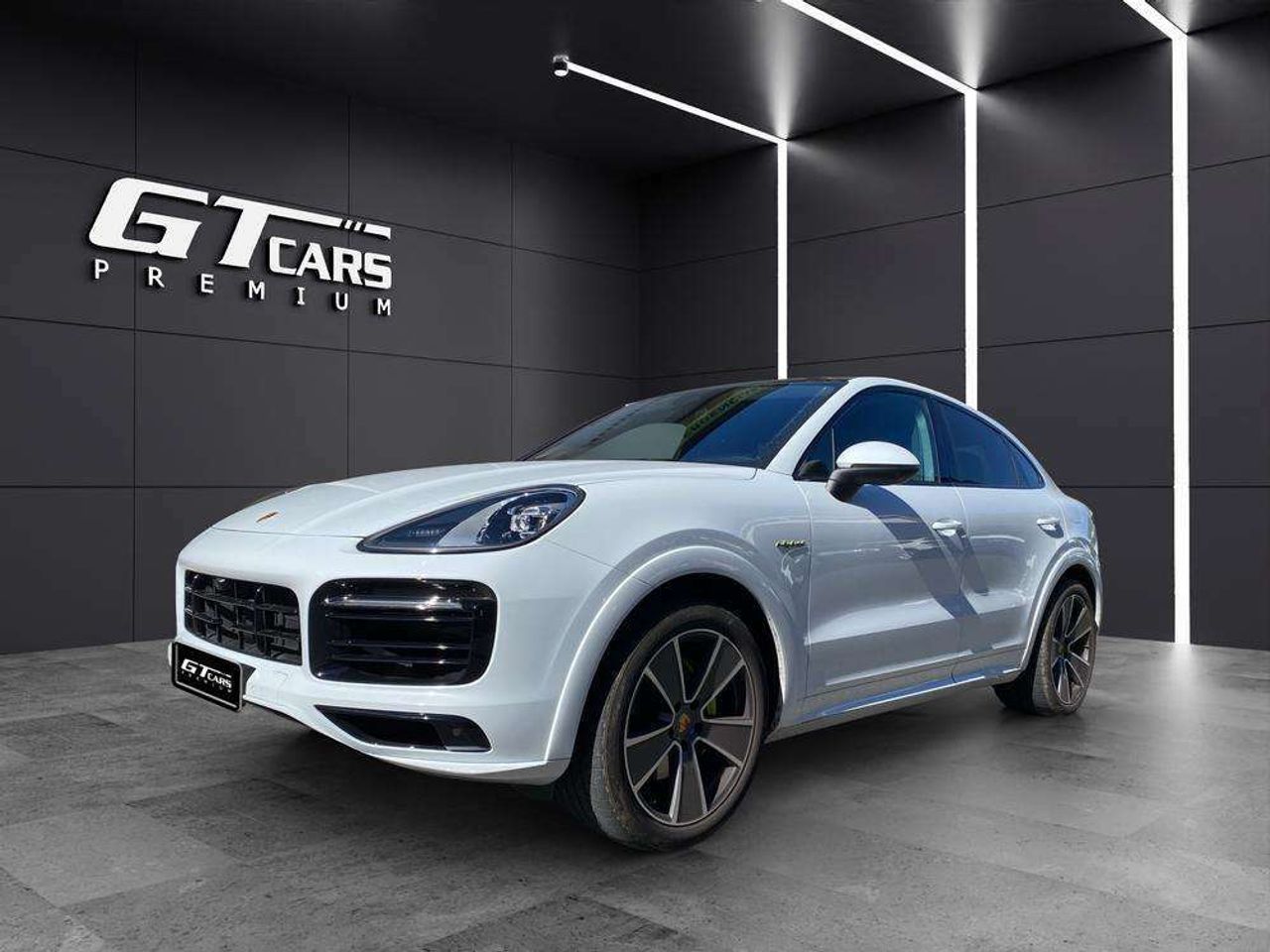 Foto porsche cayenne 2023 /