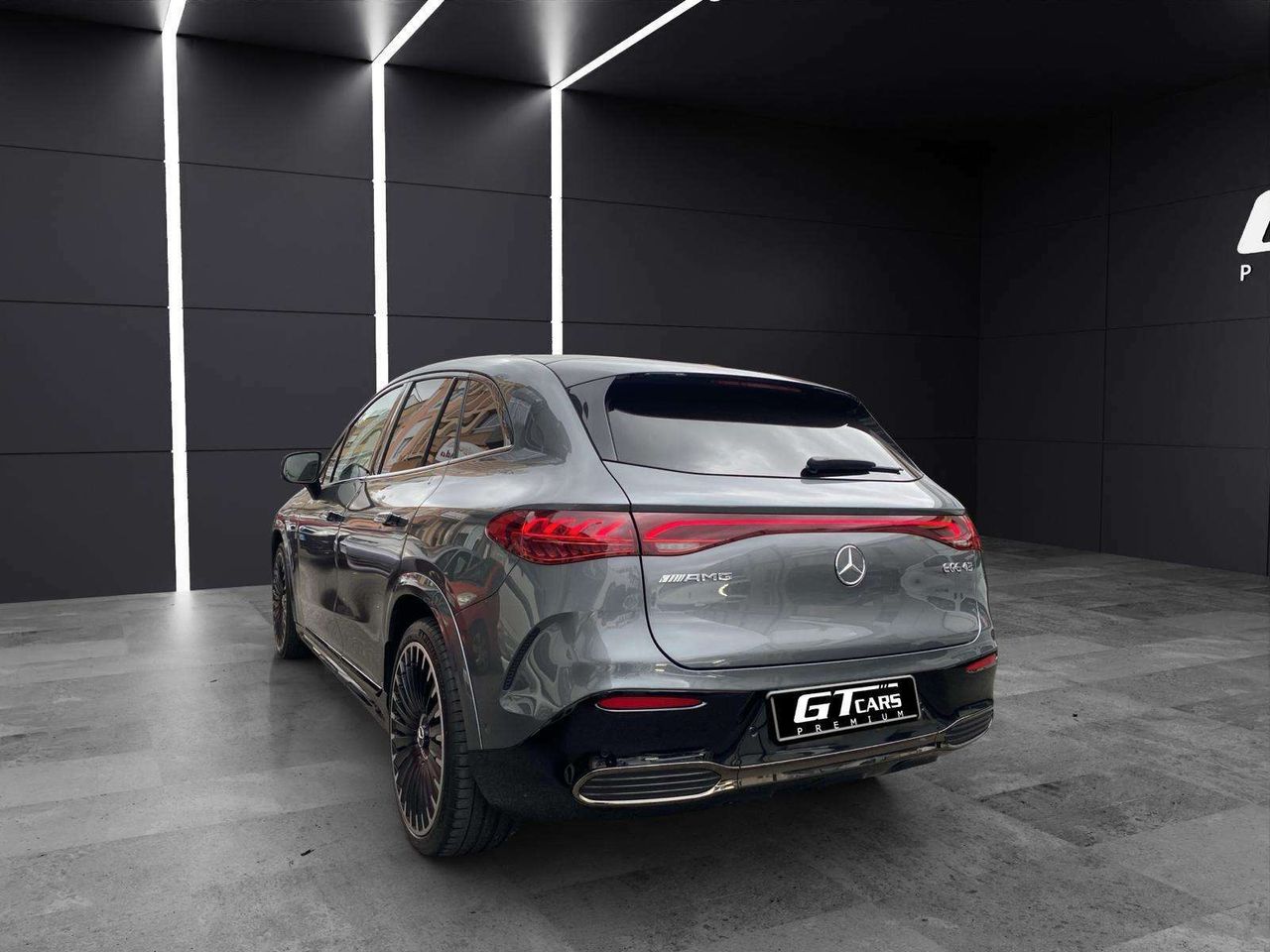 mercedes eqe 2023 / foto grande (3)