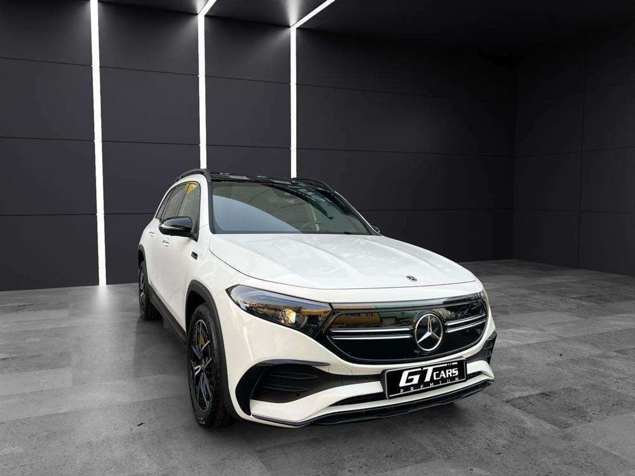 mercedes eqb 2022 / foto grande (3)