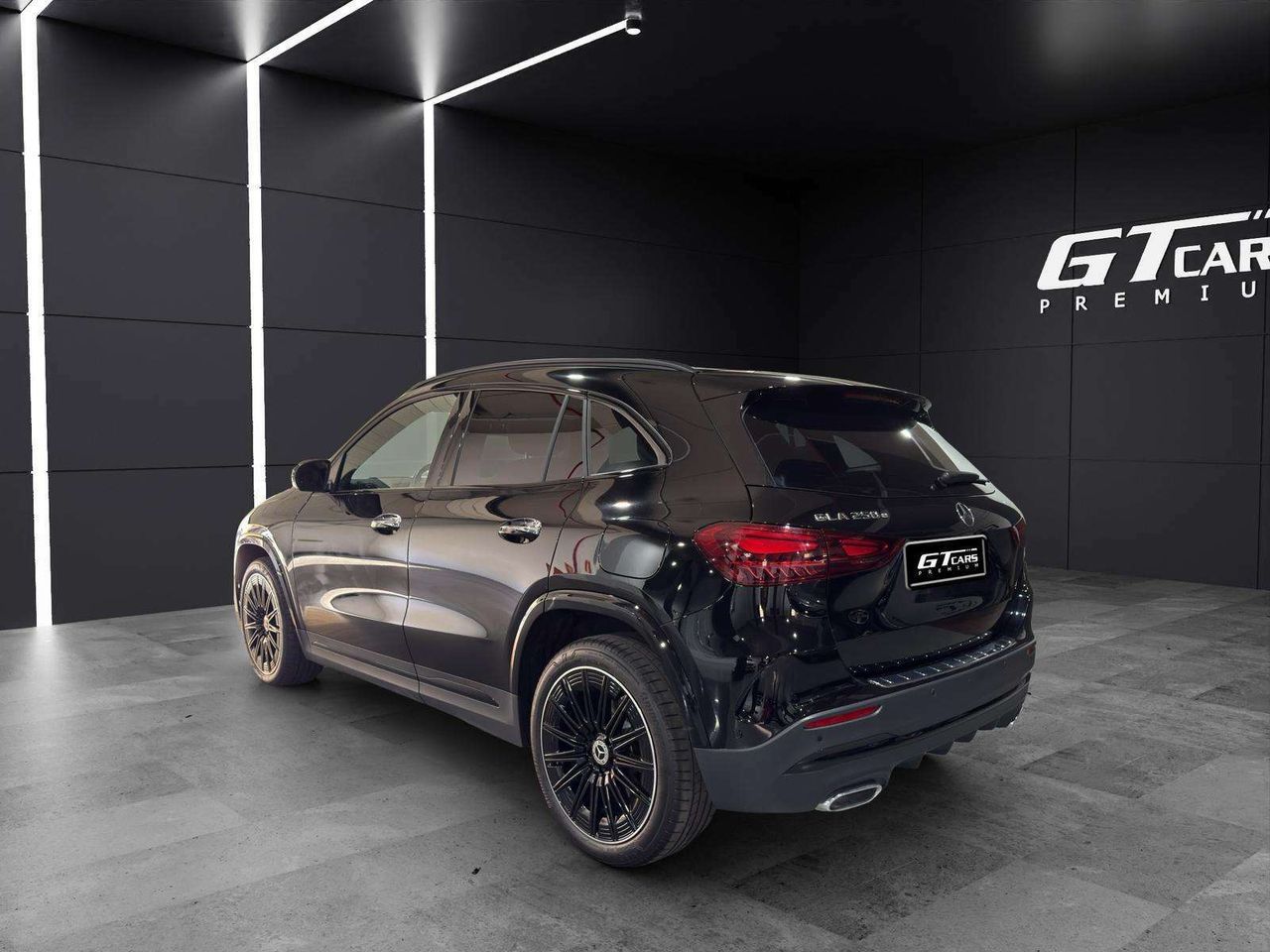 mercedes gla 2023 / foto grande (3)