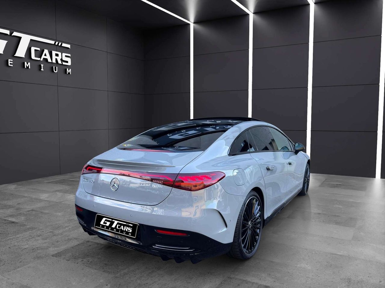 mercedes eqe 2023 / foto grande (3)