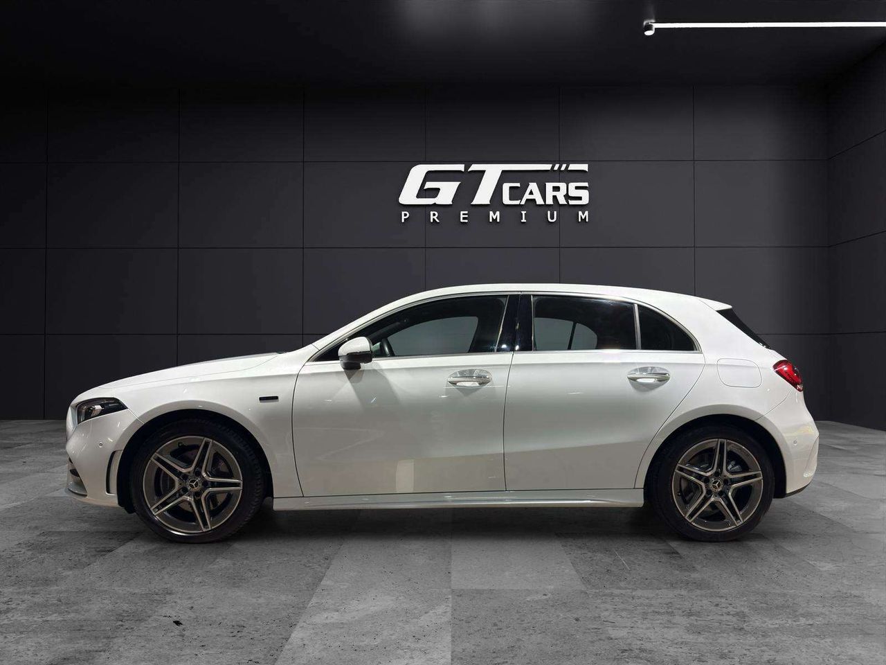mercedes clase a 2021 / foto grande (2)