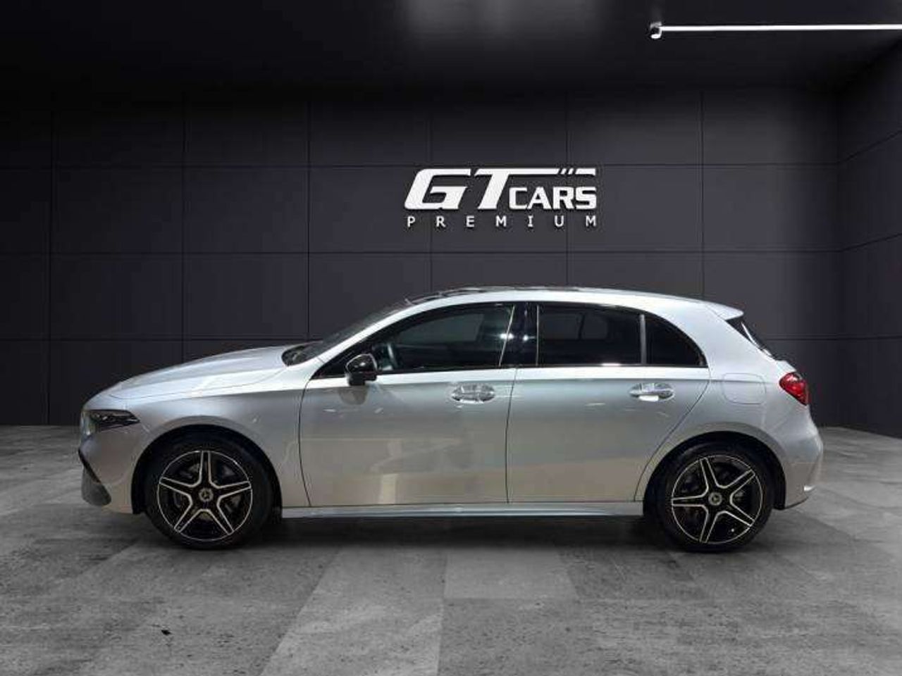 mercedes clase a 2024 / foto grande (2)
