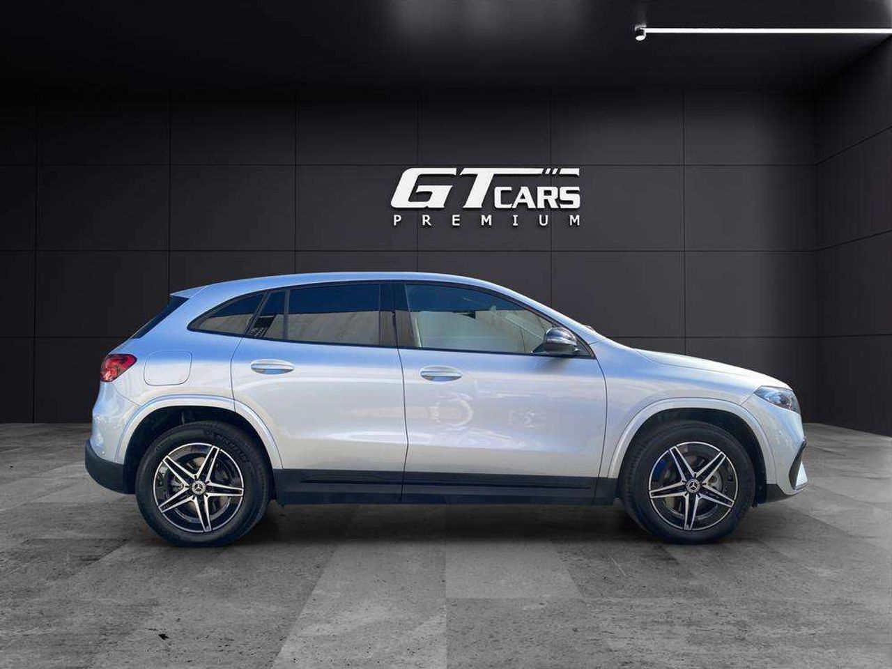 mercedes eqa 2024 / foto grande (2)