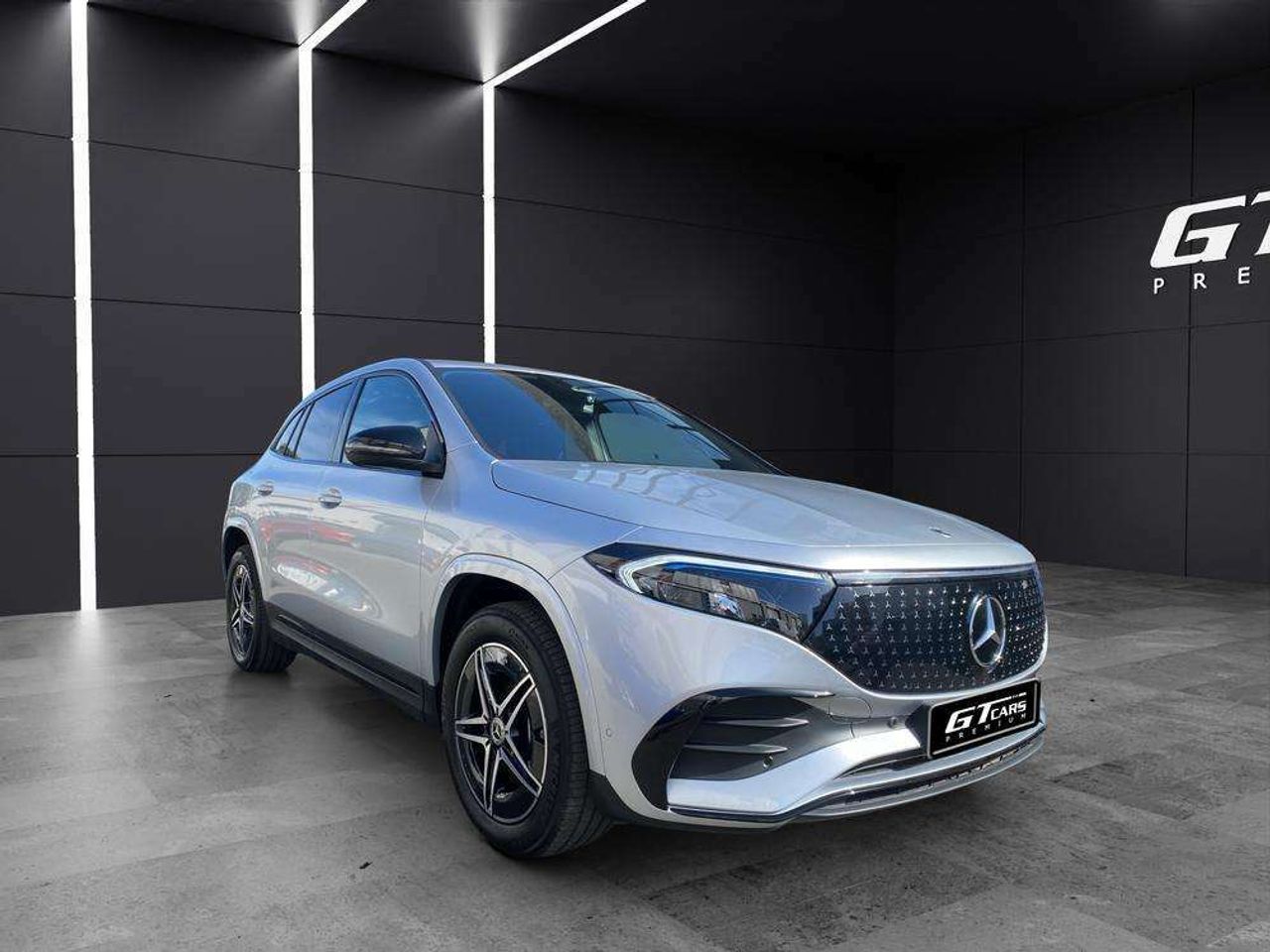 mercedes eqa 2024 / foto grande (3)