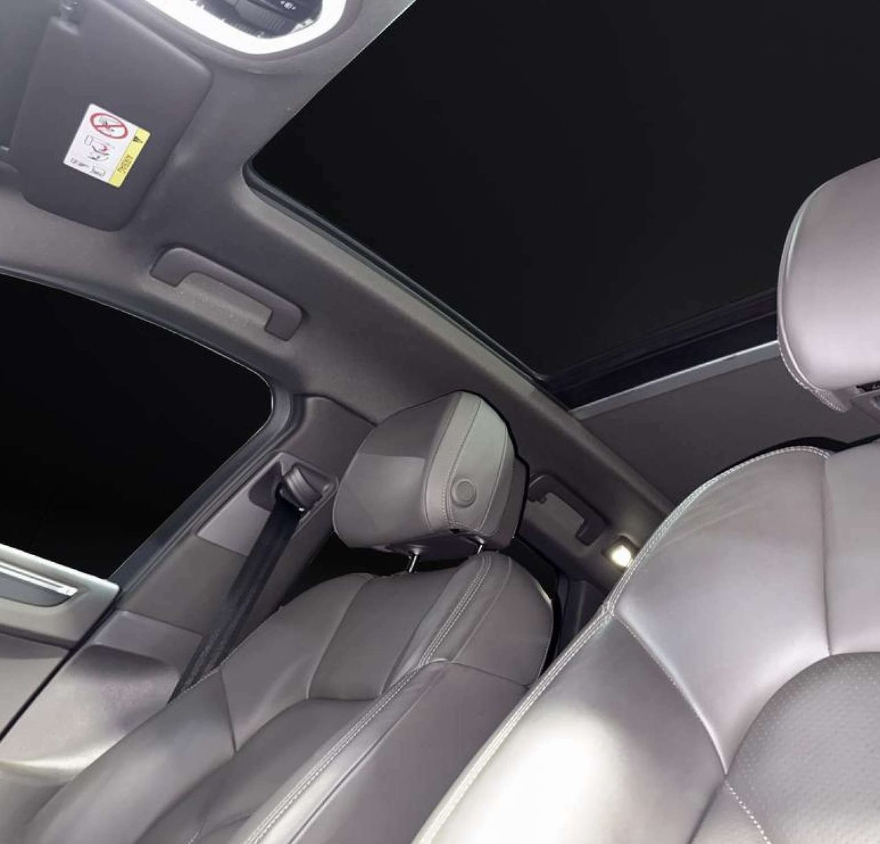 Porsche Macan . - foto 17