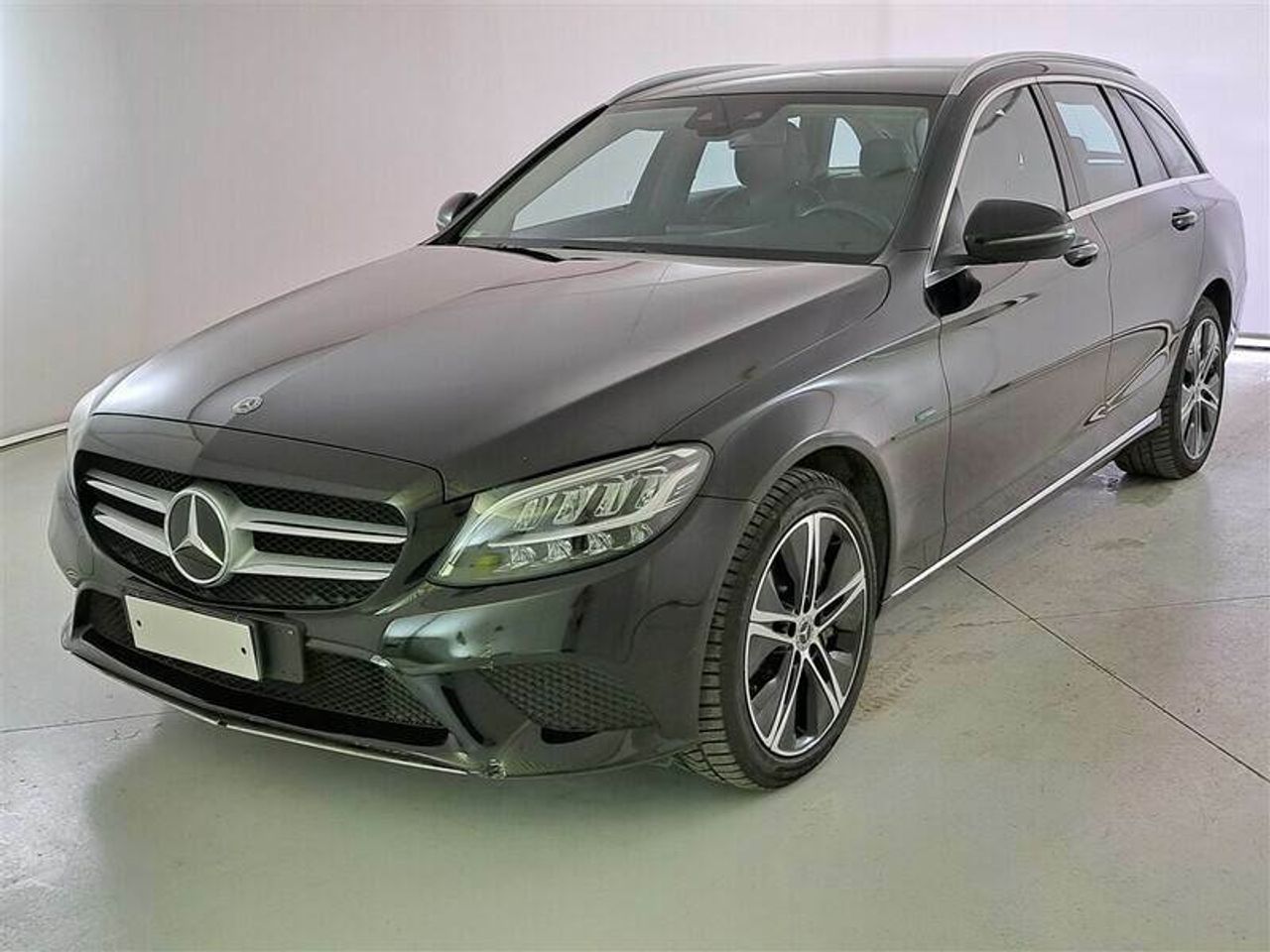 mercedes clase c 2021 / foto grande (2)