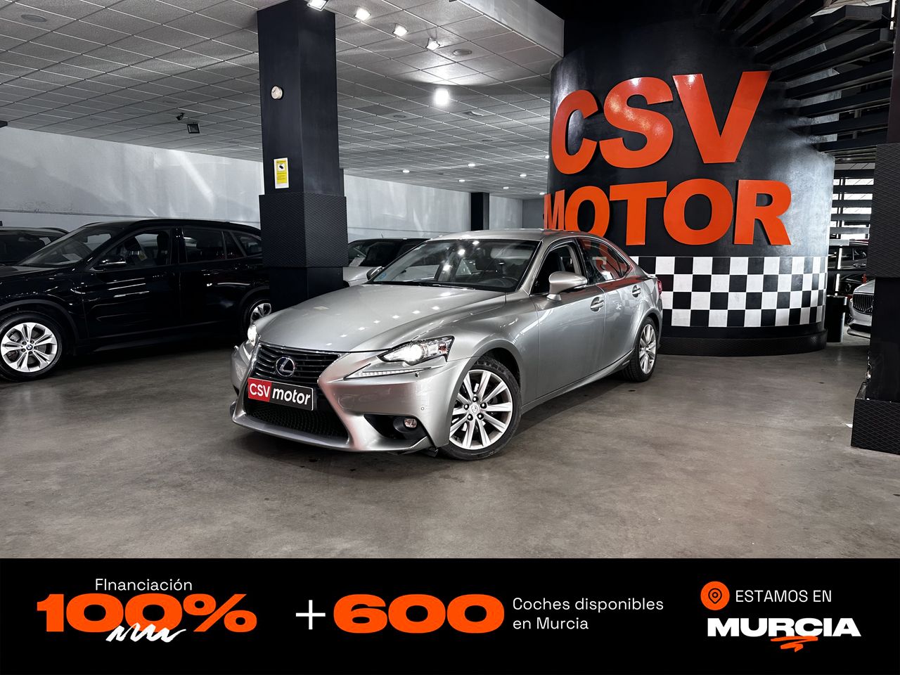 Foto lexus is 2015 /