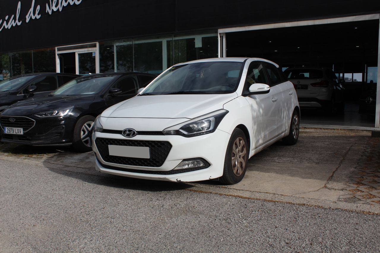 Videncia es espejo donde  - hyundai i20 2016 /