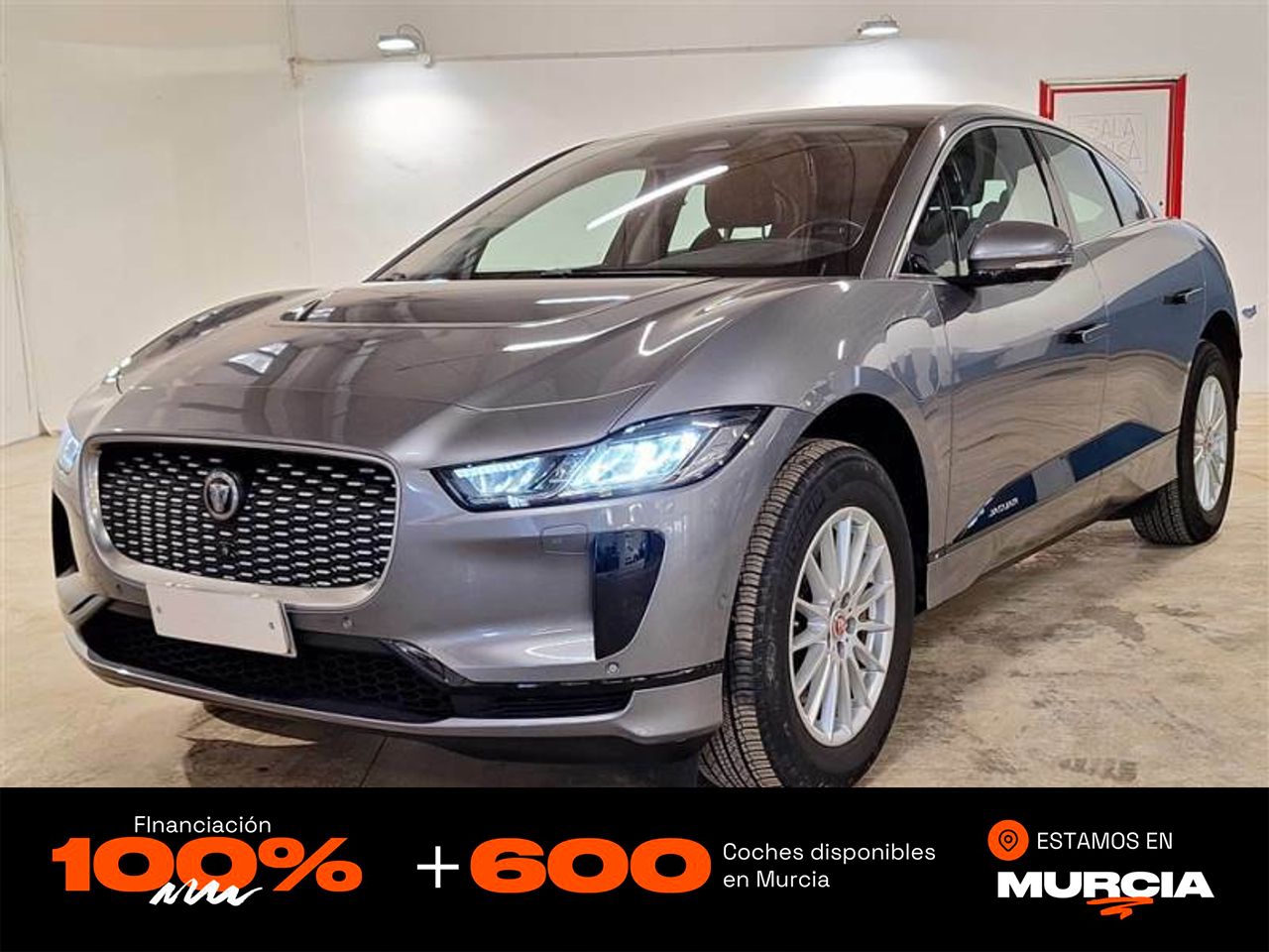 Volvo c40 plateado  de segunda mano - jaguar i-pace 2021 /