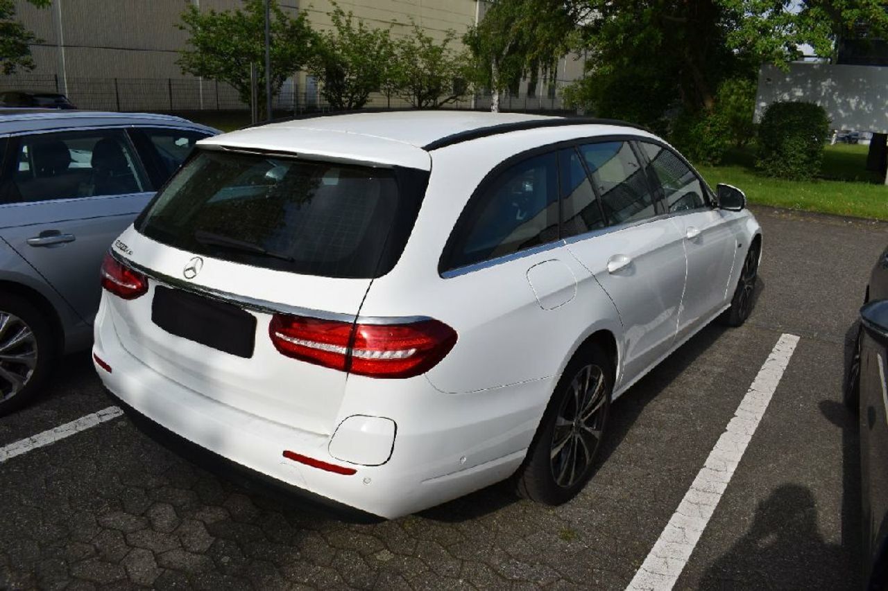 mercedes clase e 2020 / foto grande (3)