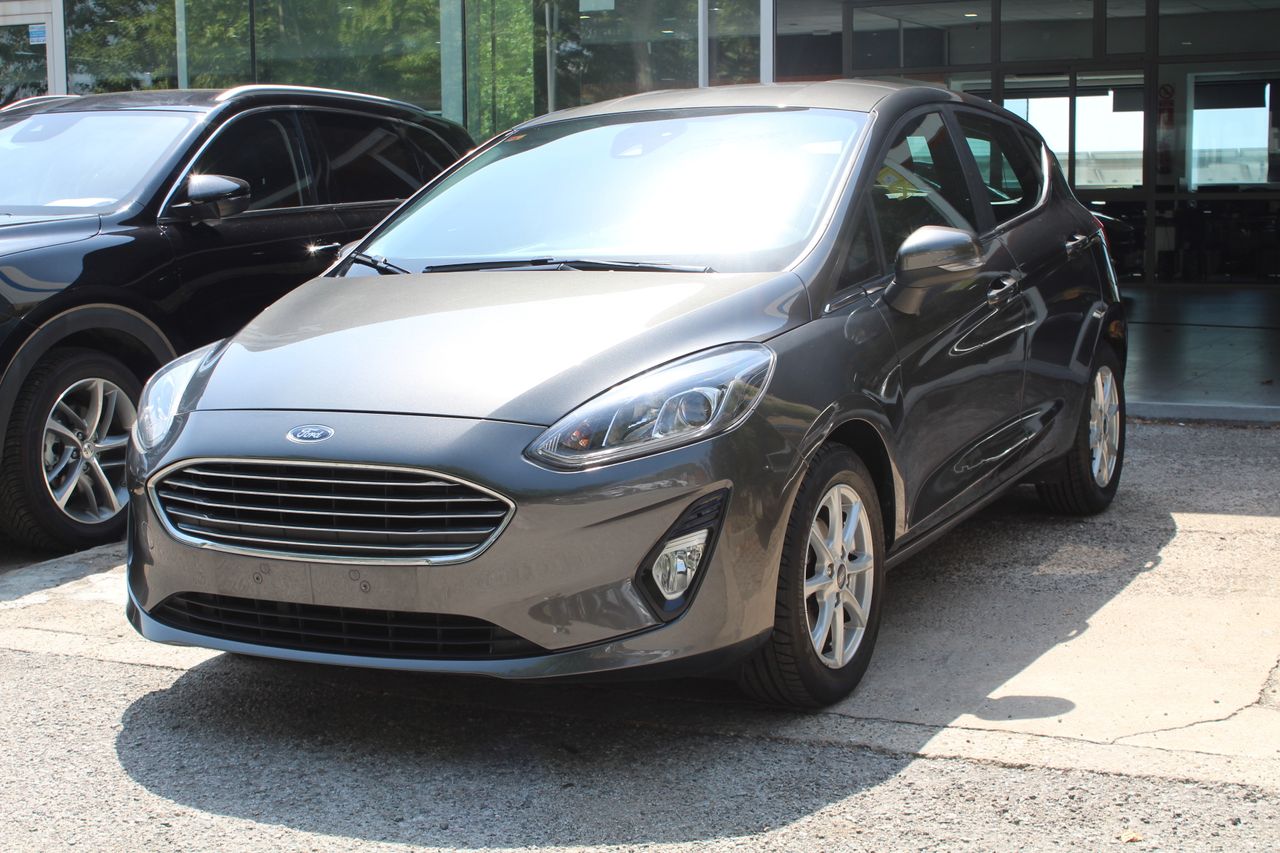 ford fiesta 2021 /