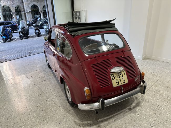 Imatge del vehicle 21