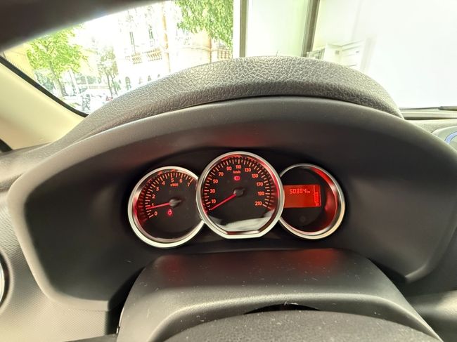 Imatge del vehicle 25