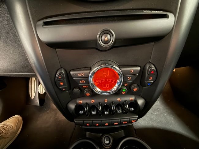 Imatge del vehicle 24